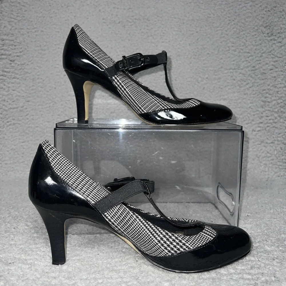 Circa Joan David Heels Women's Sz 8.5 Black‎ Patent Houndstooth T Strap Sandals